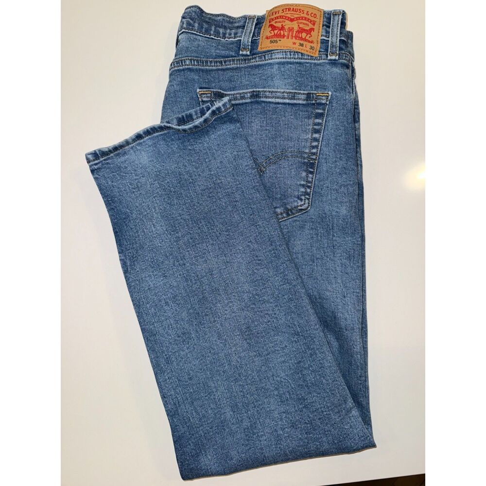 Levi's 505 Regular Fit Straight Leg Jeans Size 38x30 Men's